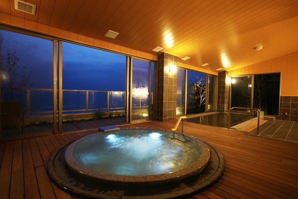 Amane Resort Seikai Beppu Extérieur photo A modern onsen