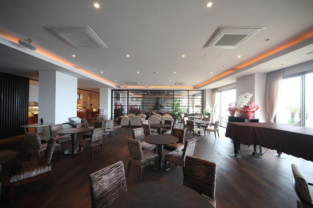 Amane Resort Seikai Beppu Extérieur photo The lounge at Fukuoka Airport