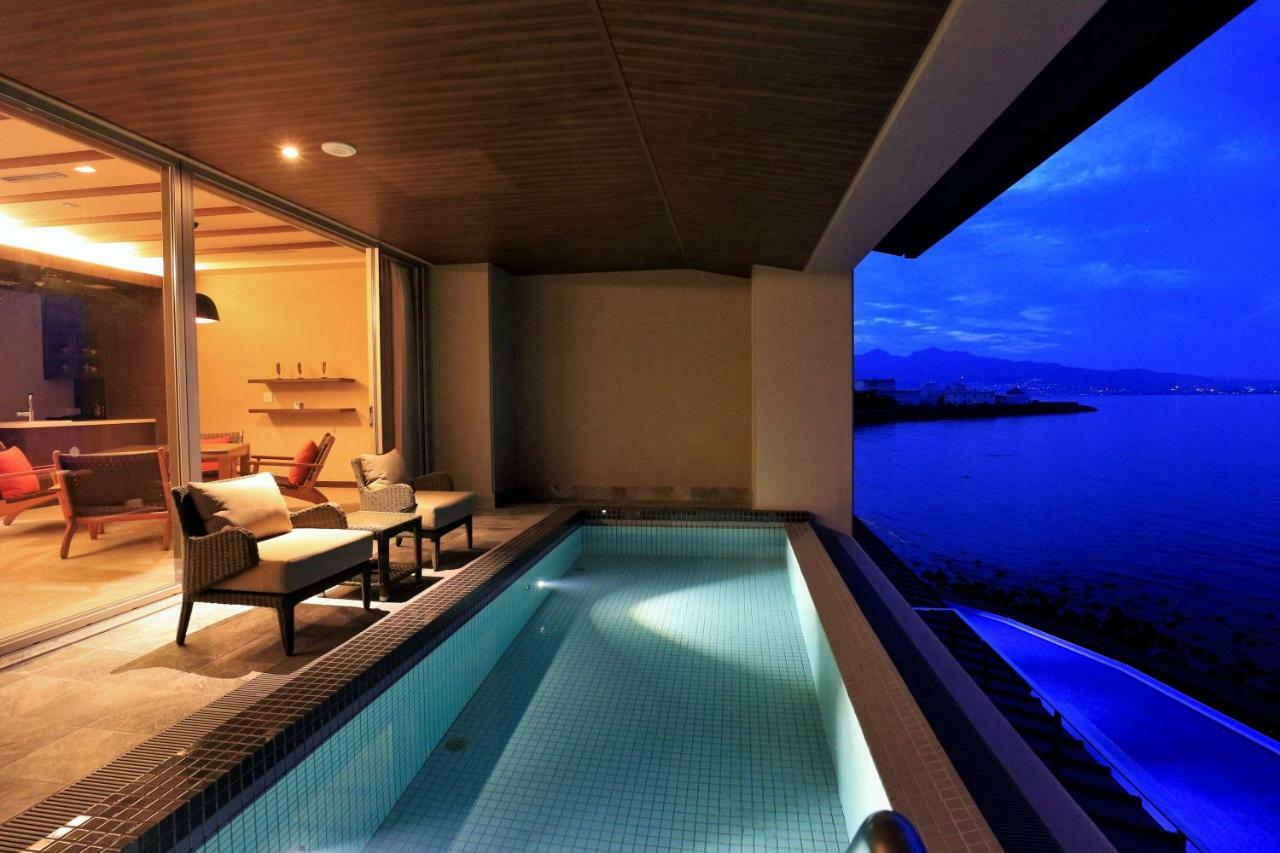 Amane Resort Seikai Beppu Extérieur photo A private pool at a hotel