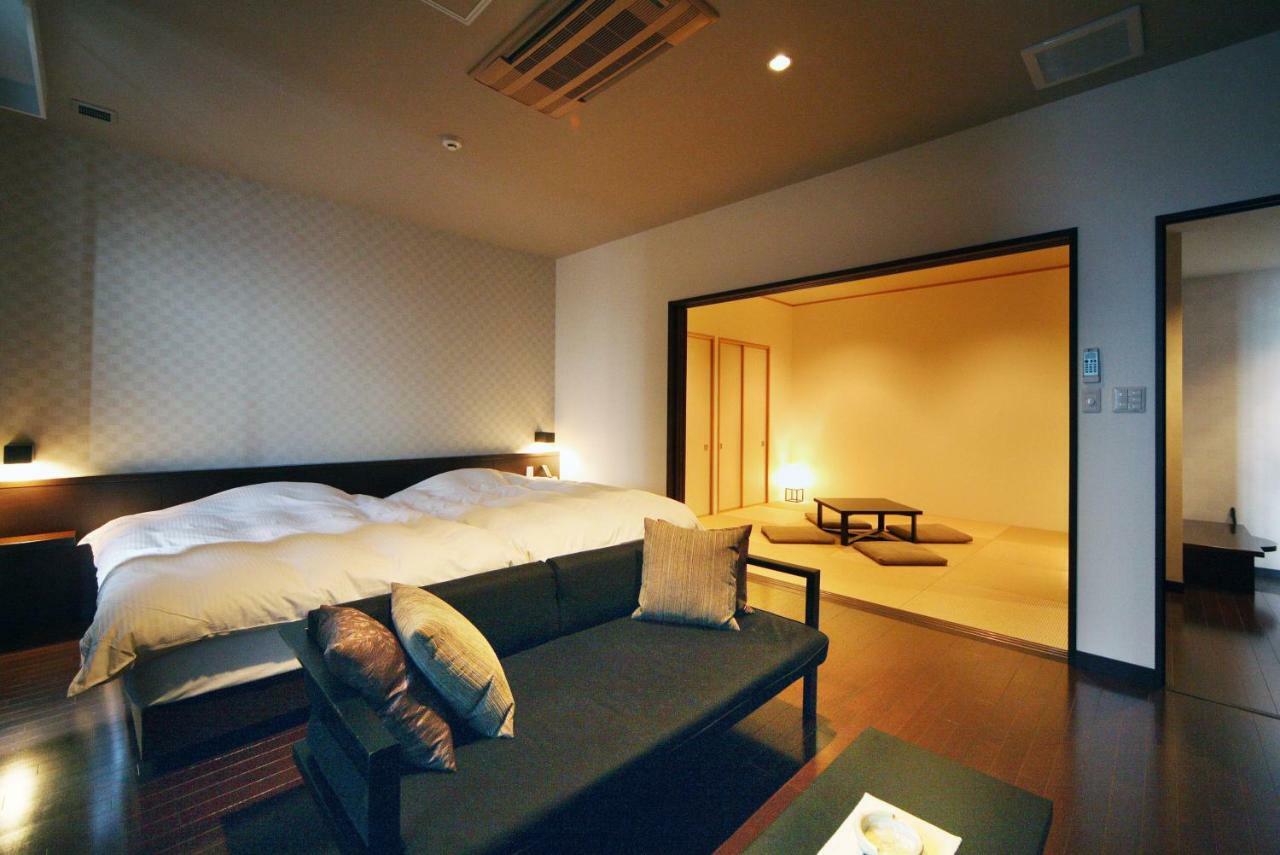 Amane Resort Seikai Beppu Extérieur photo A Japanese-style room with a futon